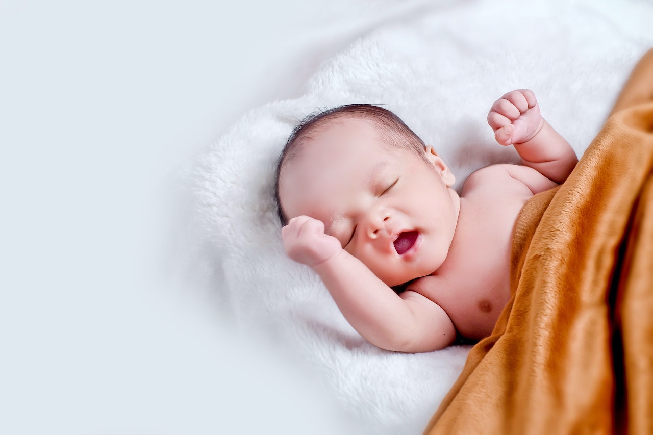 Ensuring Your Newborn’s Safety and Comfort During the Winter Season