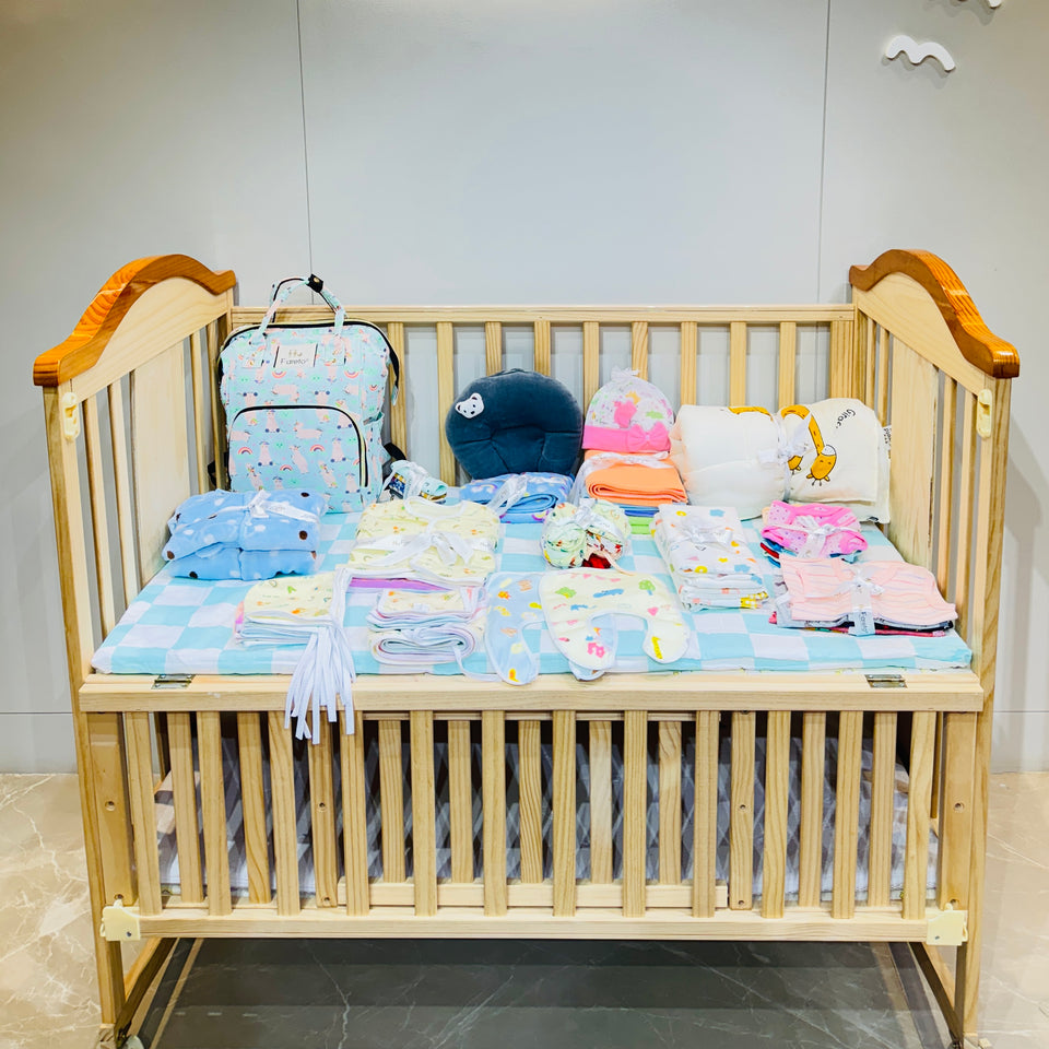 FARETO NEW BORN BABY PREMIUM QUALITY MONSOON AND SEMI WINTER SEASON HOSPITAL ESSENTIALS 73 IN 1 (0-6 MONTHS) _ NURSERY BAG