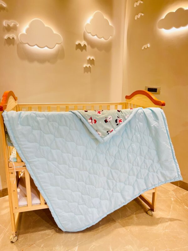 Fareto Baby & Kids Reversible Super Soft Blanket Cum Comforter(BLUE_SNOW) (Size:132*112)(0-8 Years)