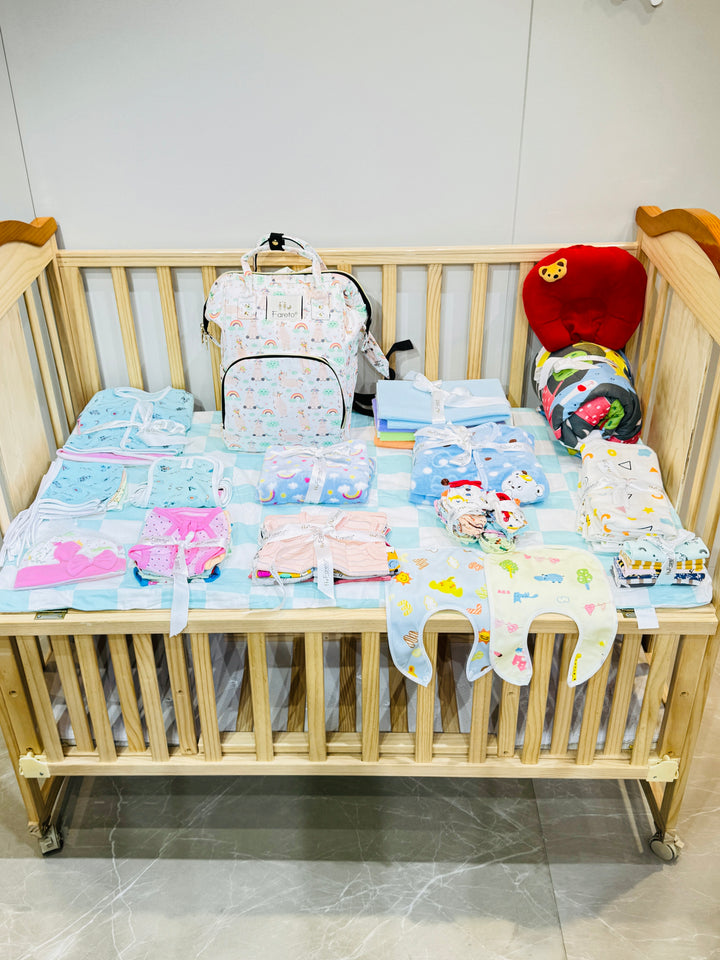 FARETO NEW BORN BABY PREMIUM QUALITY WINTER AND SEMI WINTER SEASON HOSPITAL ESSENTIALS 73 IN 1 (0-6 MONTHS) _ NURSERY BAG