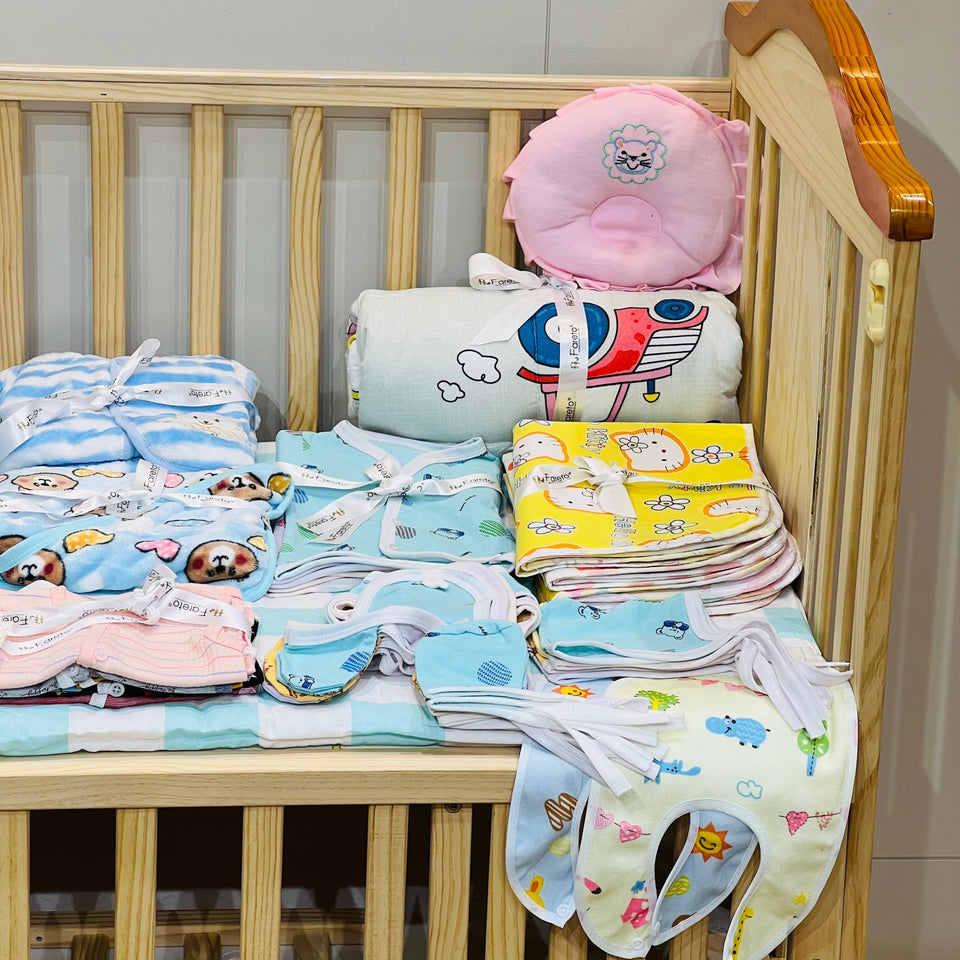 FARETO NEW BORN BABY MONSOON SEASON HOSPITAL ESSENTIALS PACK OF 60 ITEMS (0-6 MONTHS)