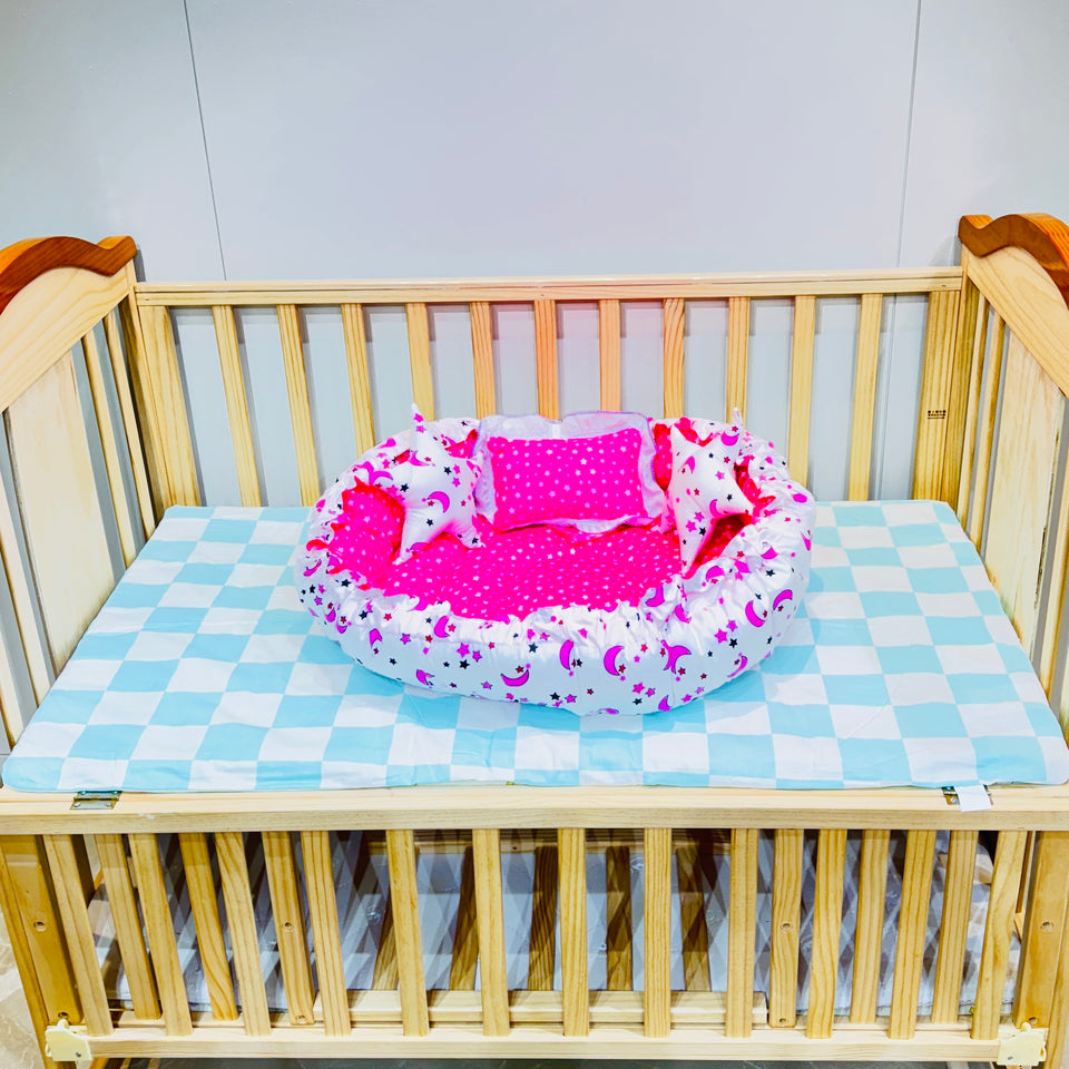 Fareto Combo of Baby Nest | Net with Bed | Carry Bag | 4 Pcs Bedding Set(0-6 Months )