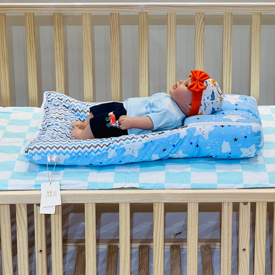 Fareto New Born Baby Premium Quality Mattress with Net | Sleeping Bag | Carry Bed  (0-4 Months)(cloud blue)