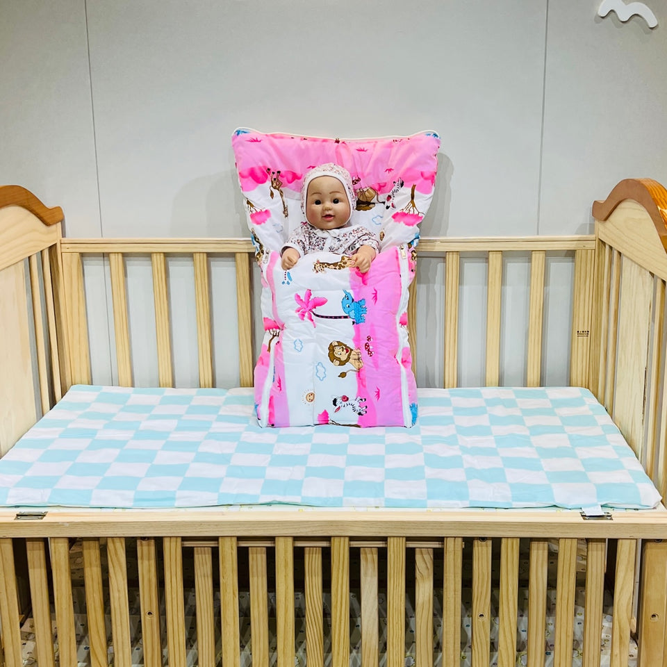 Fareto New Born Baby Mattress with Net & Sleeping Bag(0- 4Months)(ziffi)