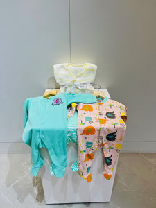 Fareto New Born Baby Premium Quality Gift Set Combo (Pack Of 43)